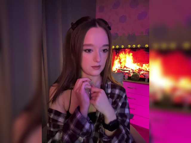 ymnichka live cam on BongaCams