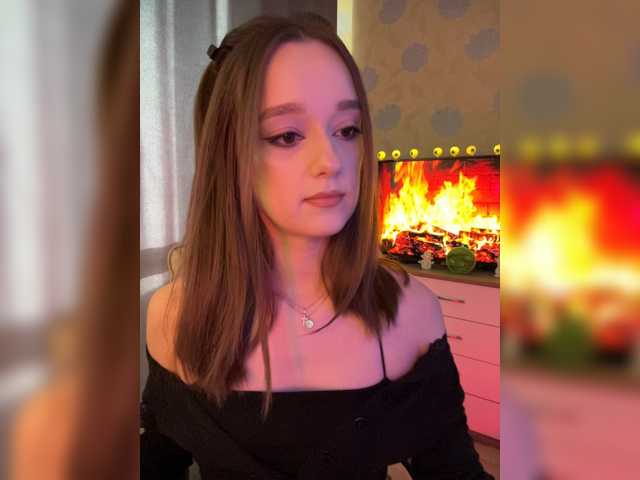 ymnichka, live now on BongaCams