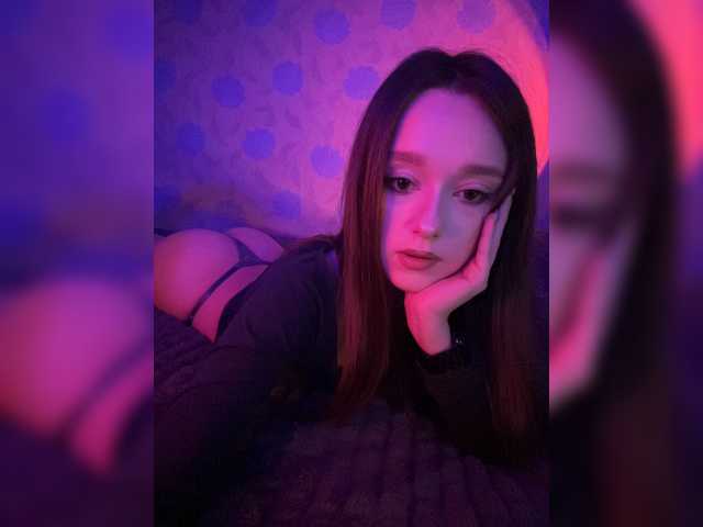 ymnichka live cam on BongaCams