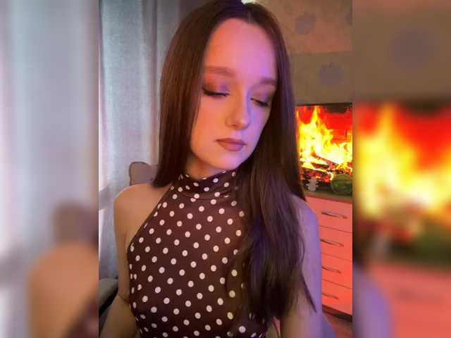 ymnichka live cam on BongaCams