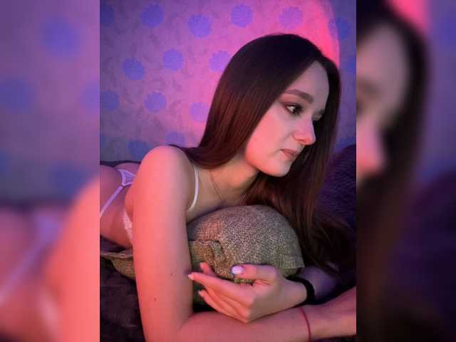 ymnichka live cam on BongaCams