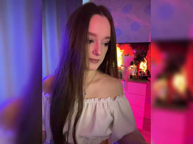 ymnichka live cam on BongaCams