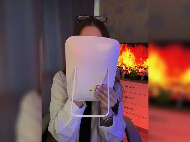 ymnichka live cam on BongaCams