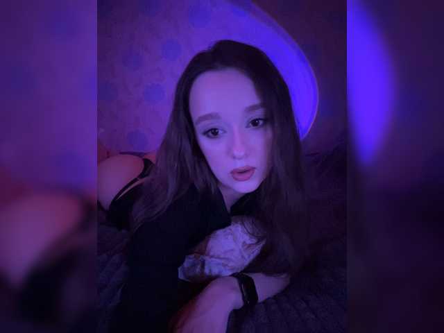 ymnichka live cam on BongaCams