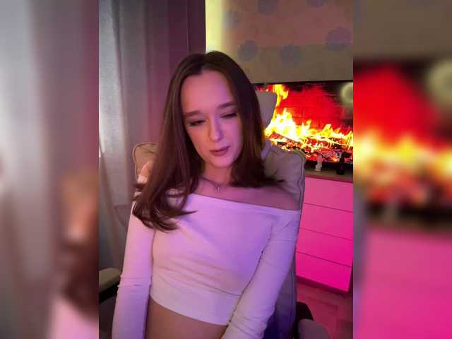 ymnichka live cam on BongaCams
