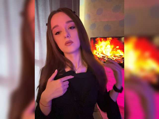 ymnichka live cam on BongaCams
