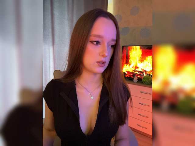ymnichka live cam on BongaCams