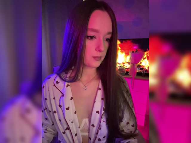 ymnichka live cam on BongaCams