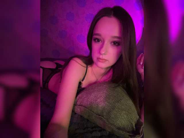 ymnichka live cam on BongaCams