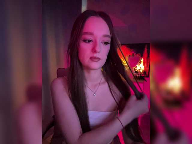 ymnichka live cam on BongaCams