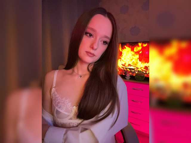 ymnichka live cam on BongaCams