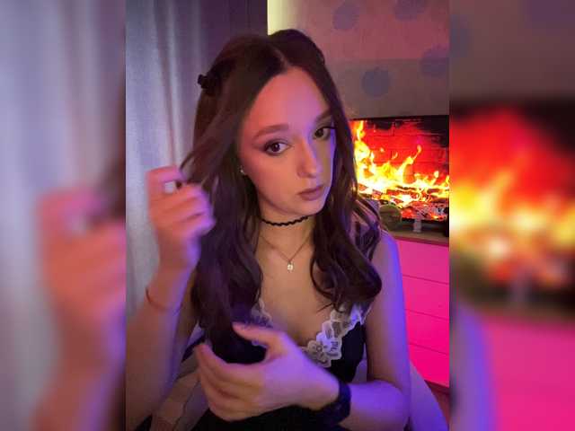 ymnichka live cam on BongaCams
