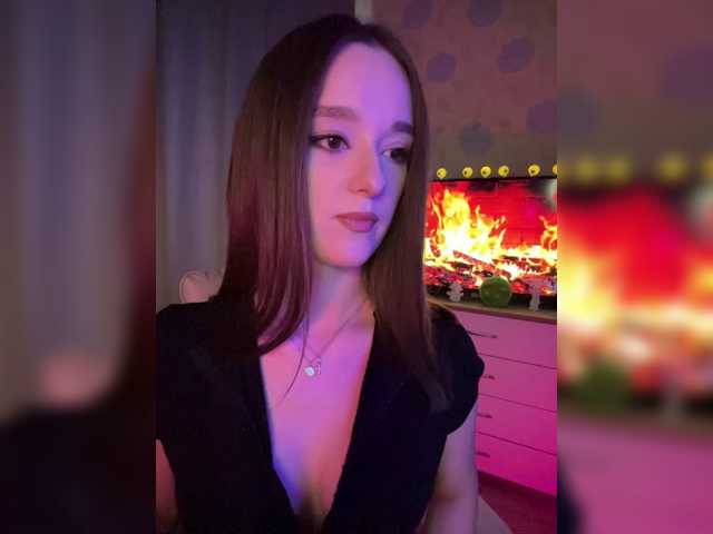 ymnichka, en vivo ahora en BongaCams