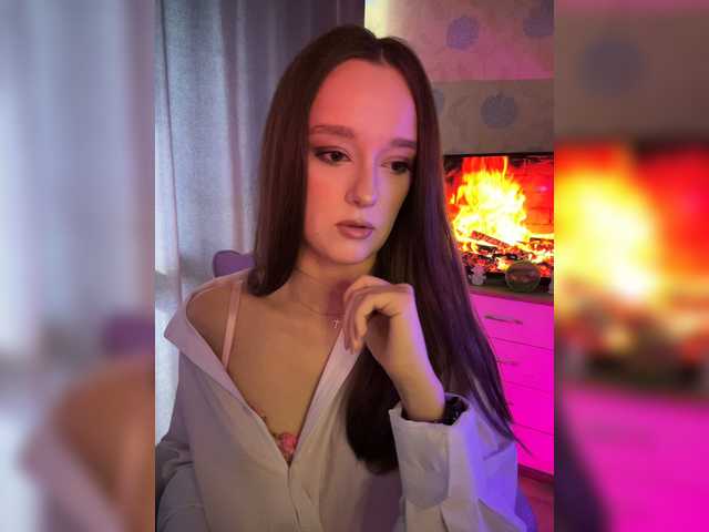 ymnichka live webcam show