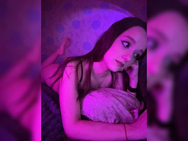 ymnichka live cam on BongaCams