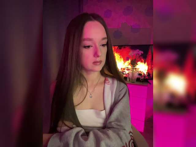 VAL3RIYA preview