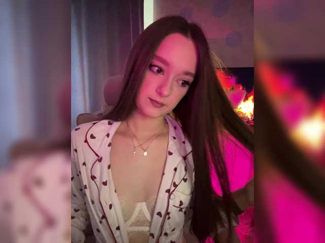 ymnichka live cam on BongaCams