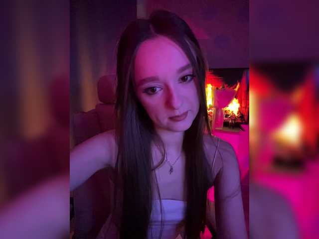 ymnichka live cam on BongaCams