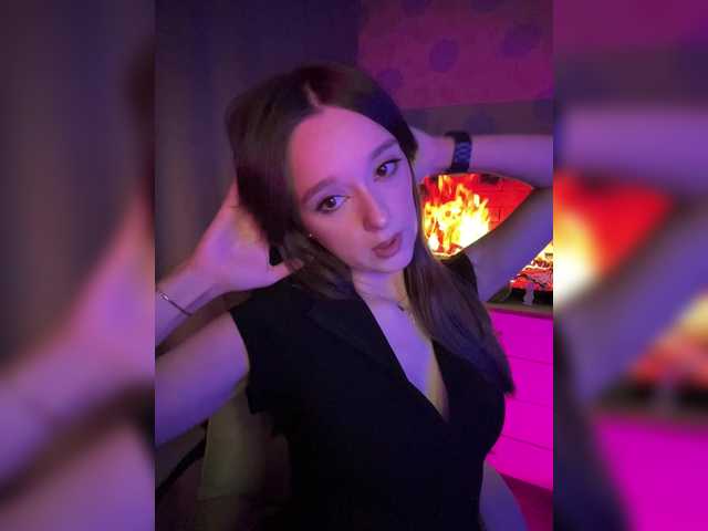 ymnichka live cam on BongaCams