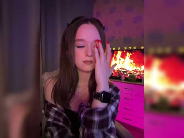 ymnichka live cam on BongaCams