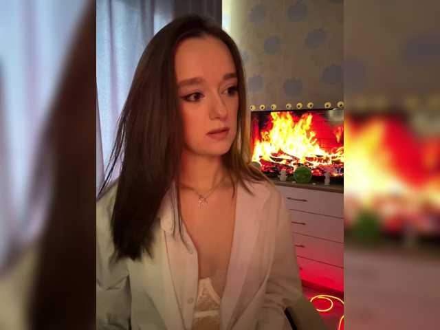 ymnichka live cam on BongaCams