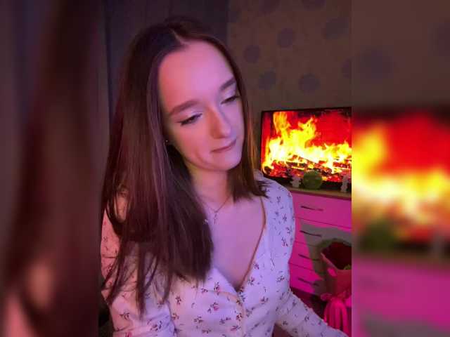 ymnichka live cam on BongaCams