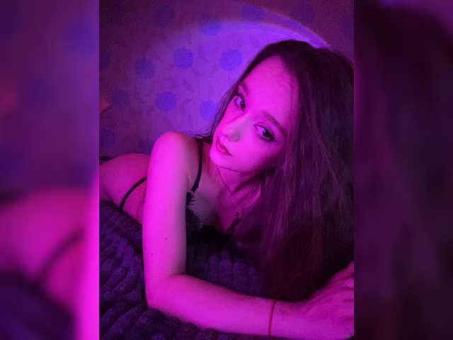 ymnichka live cam on BongaCams