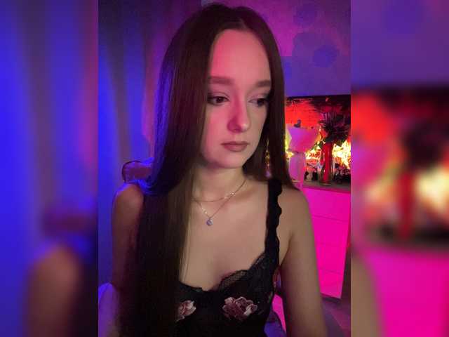 ymnichka live cam on BongaCams