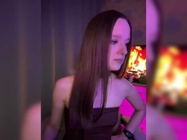 ymnichka live cam on BongaCams