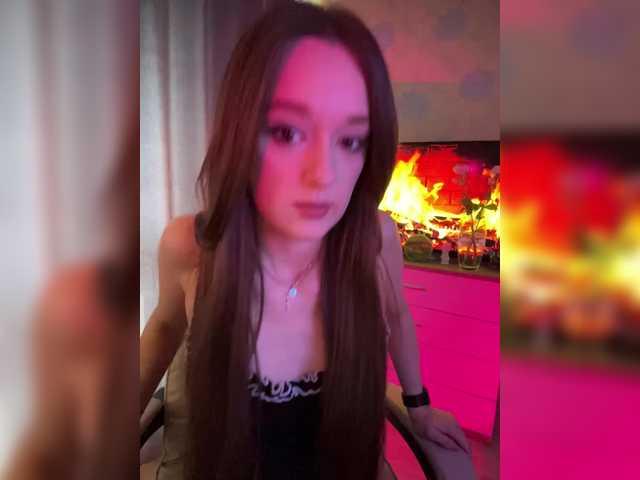 ymnichka live cam on BongaCams