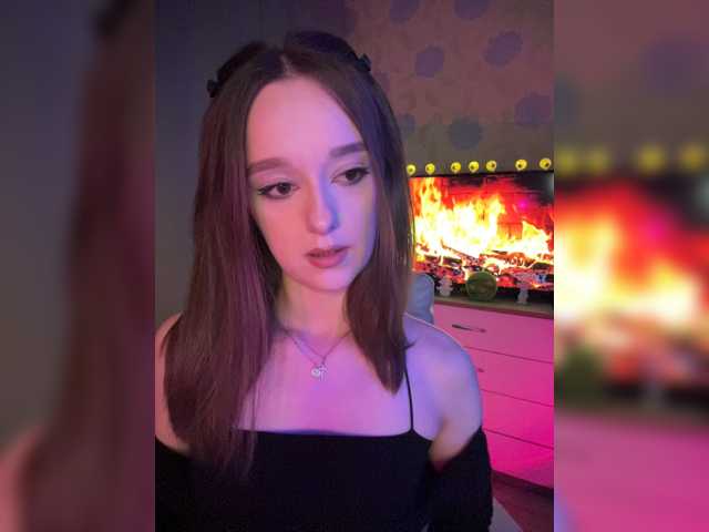 ymnichka, en directo ahora en BongaCams