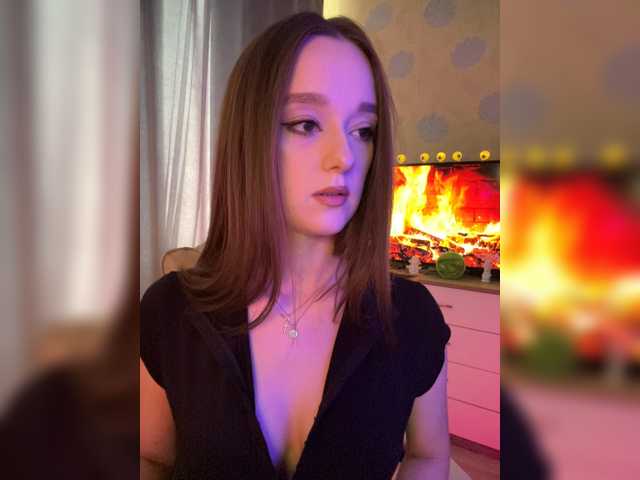 ymnichka live cam on BongaCams