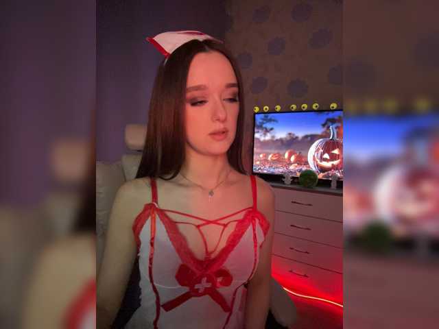 ymnichka live cam on BongaCams