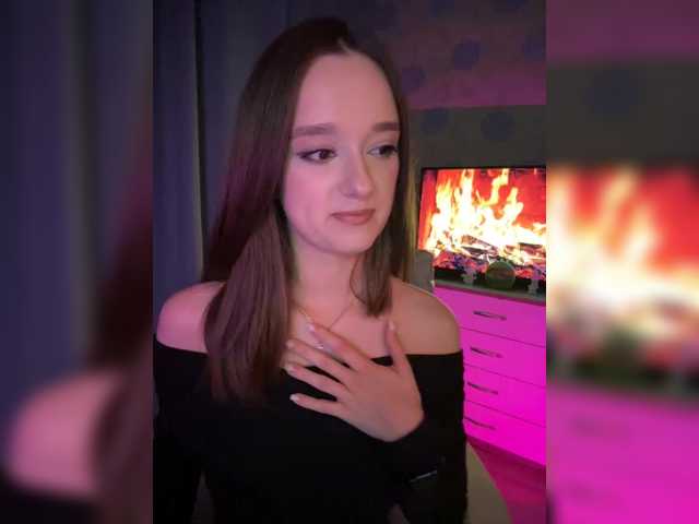 ymnichka live cam on BongaCams