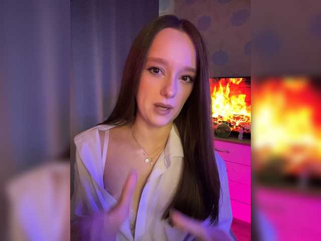 ymnichka live cam on BongaCams