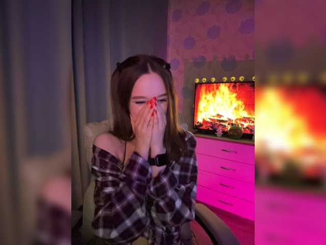 ymnichka live cam on BongaCams