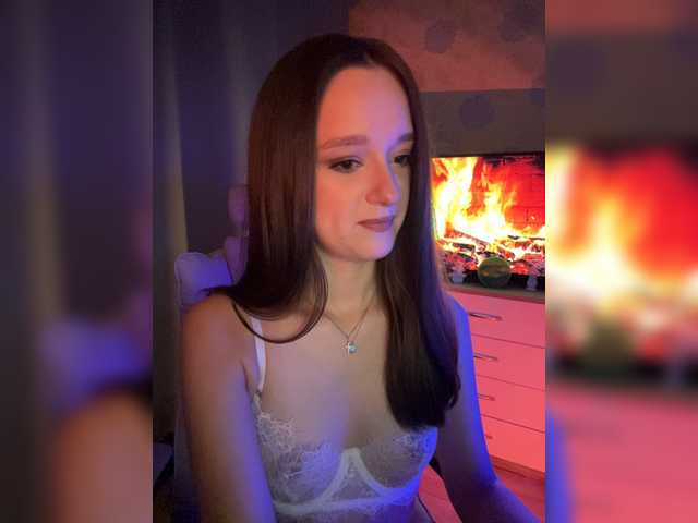 ymnichka live cam on BongaCams