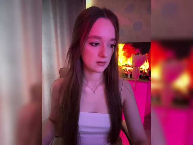 ymnichka live cam on BongaCams