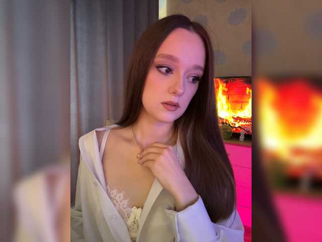 ymnichka live cam on BongaCams
