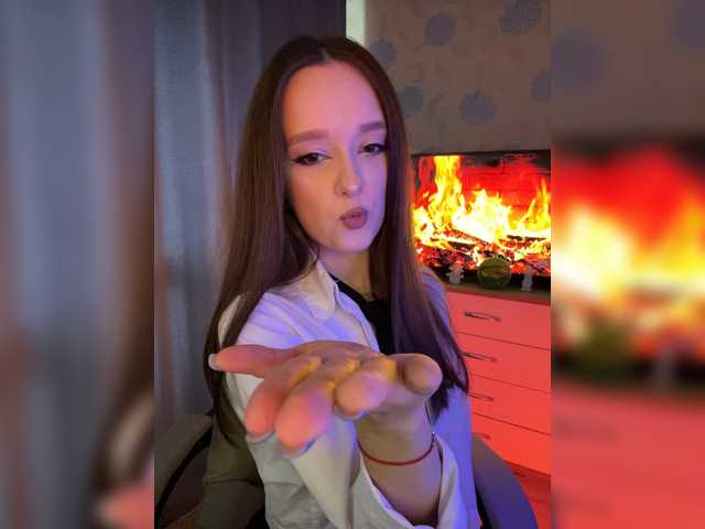 ymnichka live cam on BongaCams