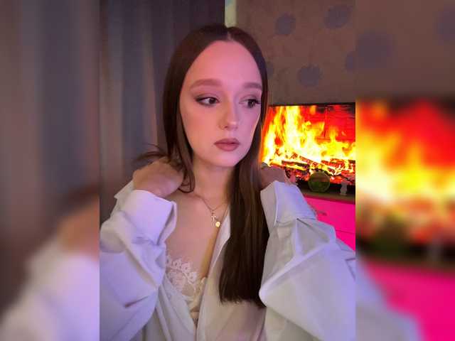 ymnichka live cam on BongaCams