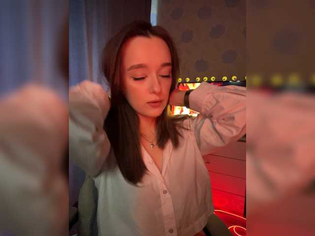 ymnichka live cam on BongaCams