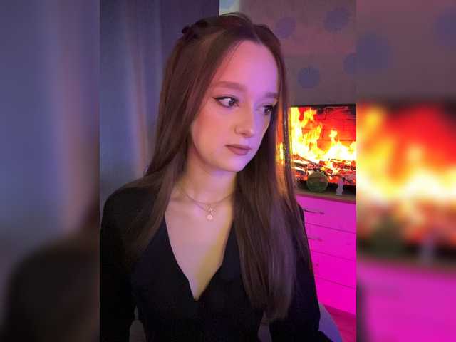 ymnichka live cam on BongaCams