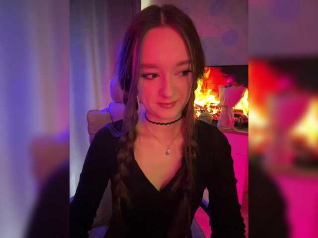 ymnichka live cam on BongaCams