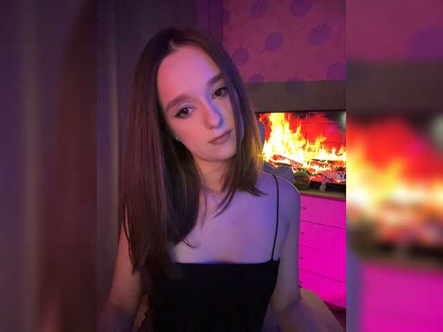 ymnichka live cam on BongaCams