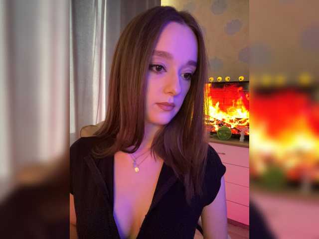 ymnichka, en vivo ahora en BongaCams