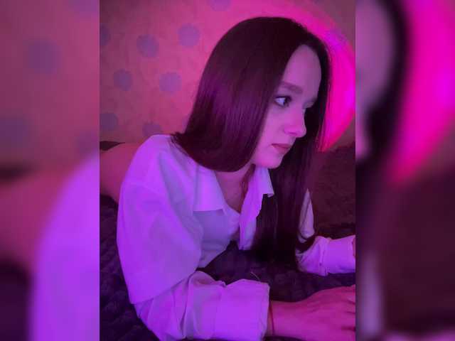 ymnichka live cam on BongaCams