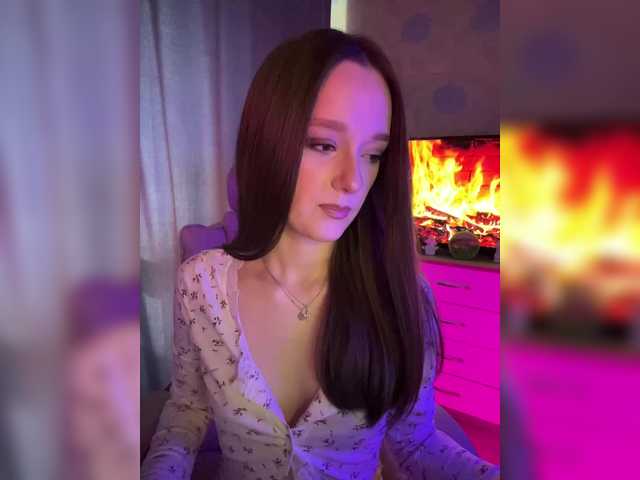 ymnichka live cam on BongaCams