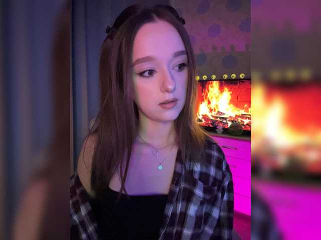 ymnichka live cam on BongaCams
