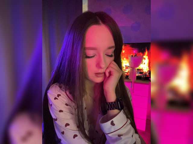 ymnichka live cam on BongaCams